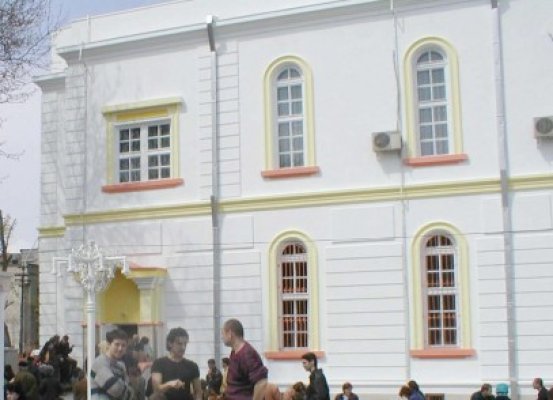 Statistică 2013: Căsătorii, divorţuri, naşteri şi decese